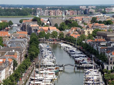 Dordrecht breda